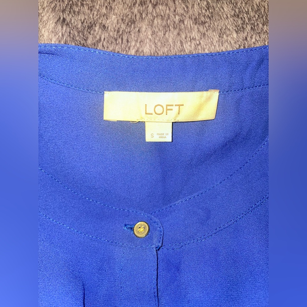 LOFT Women's Blue Sleeveless Top *make offers* - Picture 5 of 6